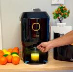 Zumex 10867 Soul Series 2 Lime Juicer - 18 Fruits / Minute - Image 4